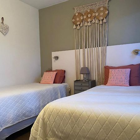 Maisons De Vacances Proche Bordeaux Gites D'Ici Et D'Ailleurs 6 Et 4 Personnes Dependances Dans Propriete Saint-Morillon Ngoại thất bức ảnh