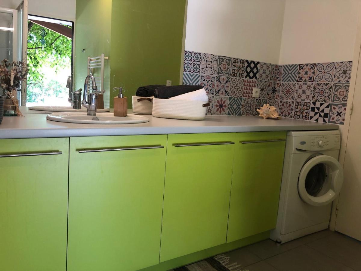 Maisons De Vacances Proche Bordeaux Gites D'Ici Et D'Ailleurs 6 Et 4 Personnes Dependances Dans Propriete Saint-Morillon Ngoại thất bức ảnh